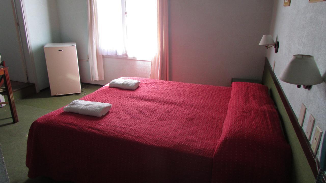 Hotel Cabo Santa Maria La Paloma Quarto foto